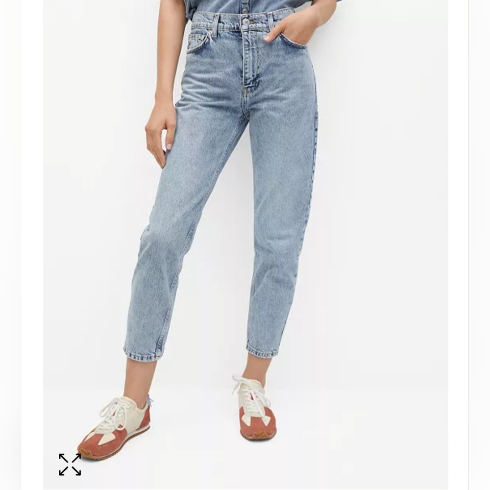 Zara Mom-Fit Jeans